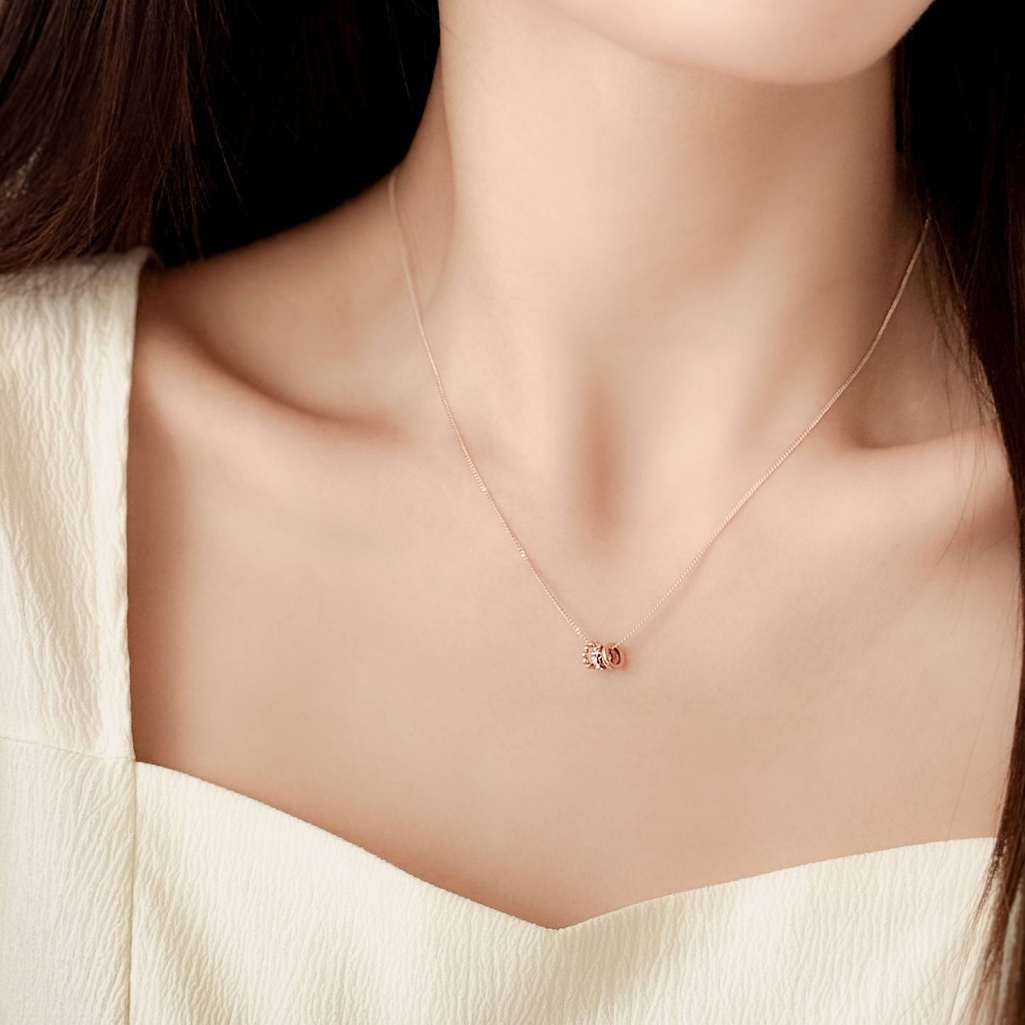 Trio Gleam Necklace