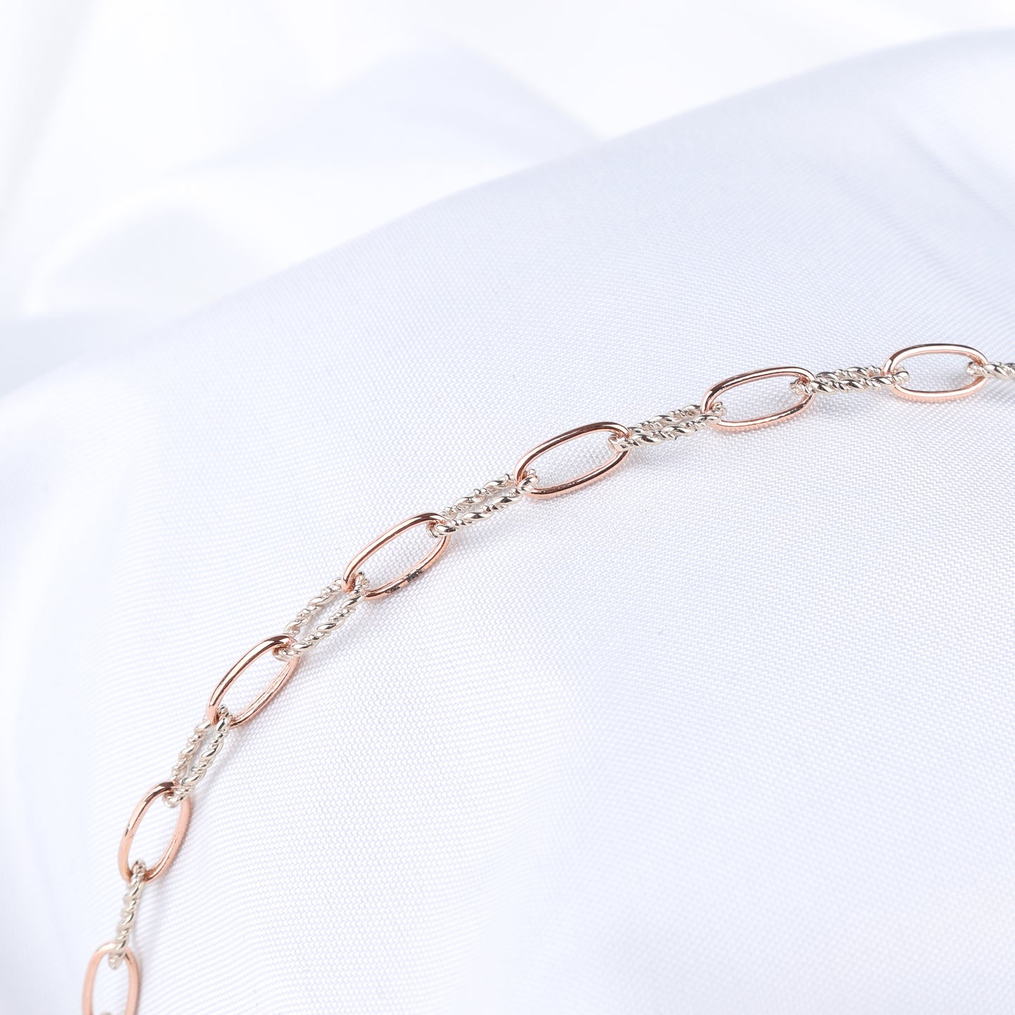 Two-Tone Twist Chain Bracelet