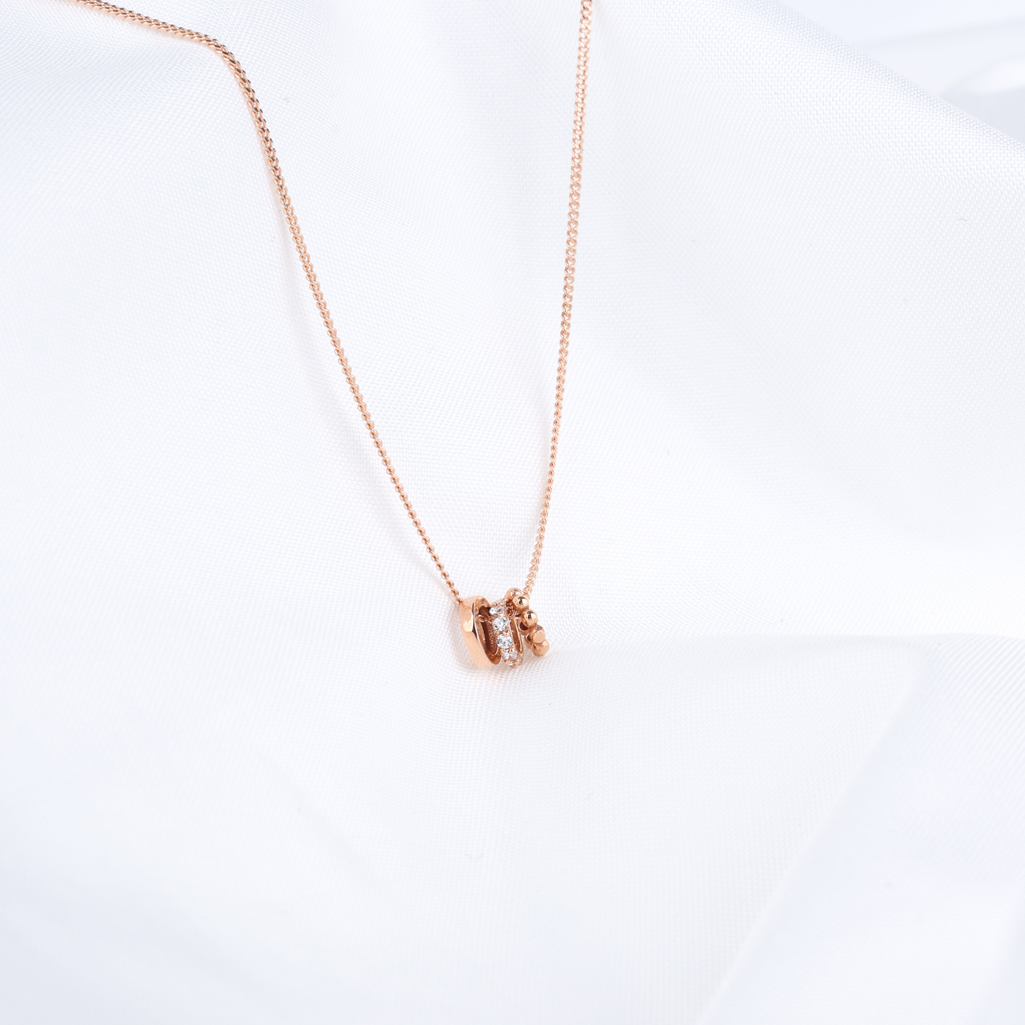 Trio Gleam Necklace