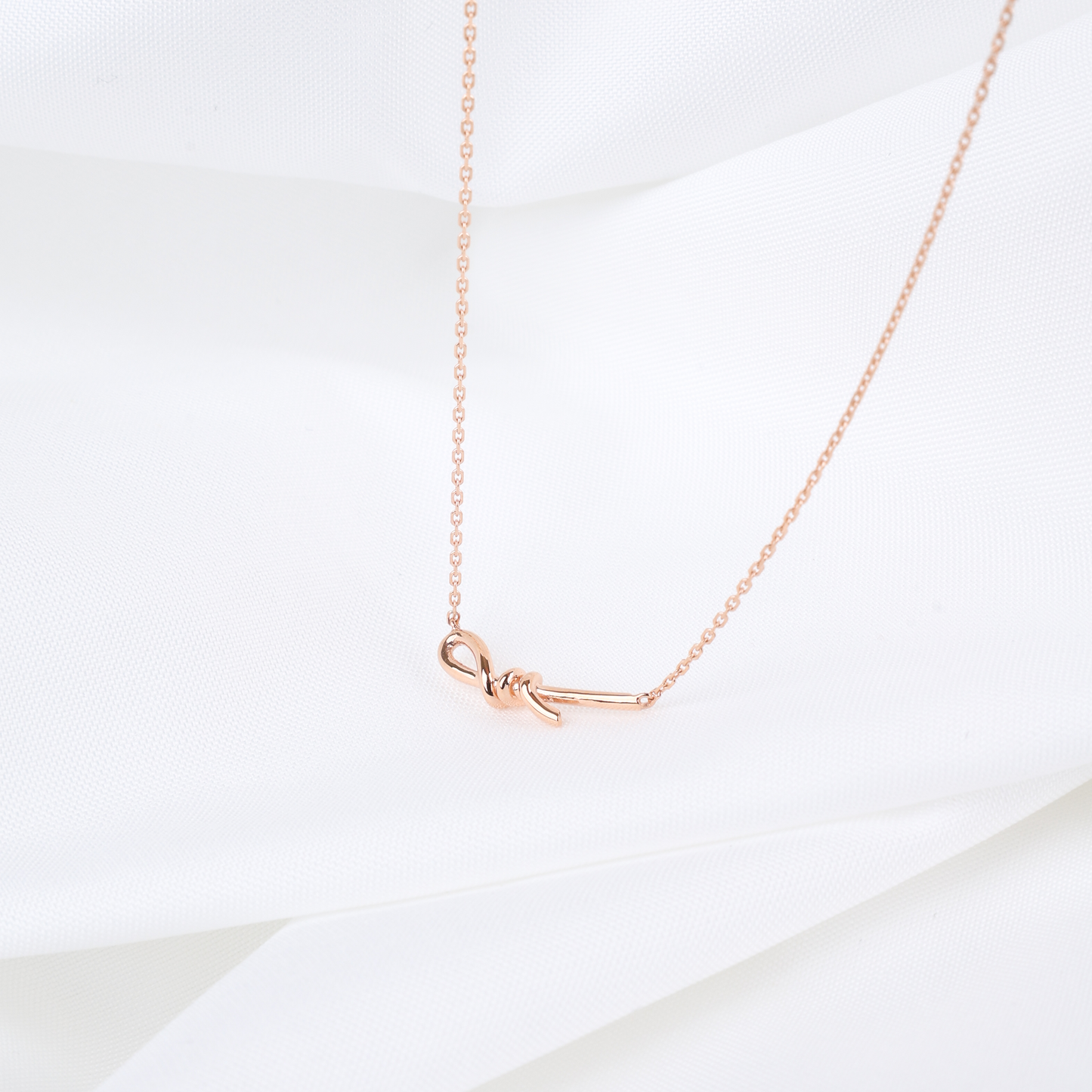 Knot Loop Necklace