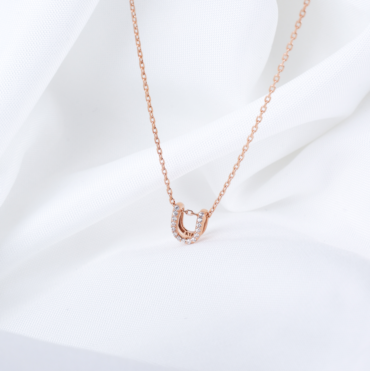 Luce Lock Necklace