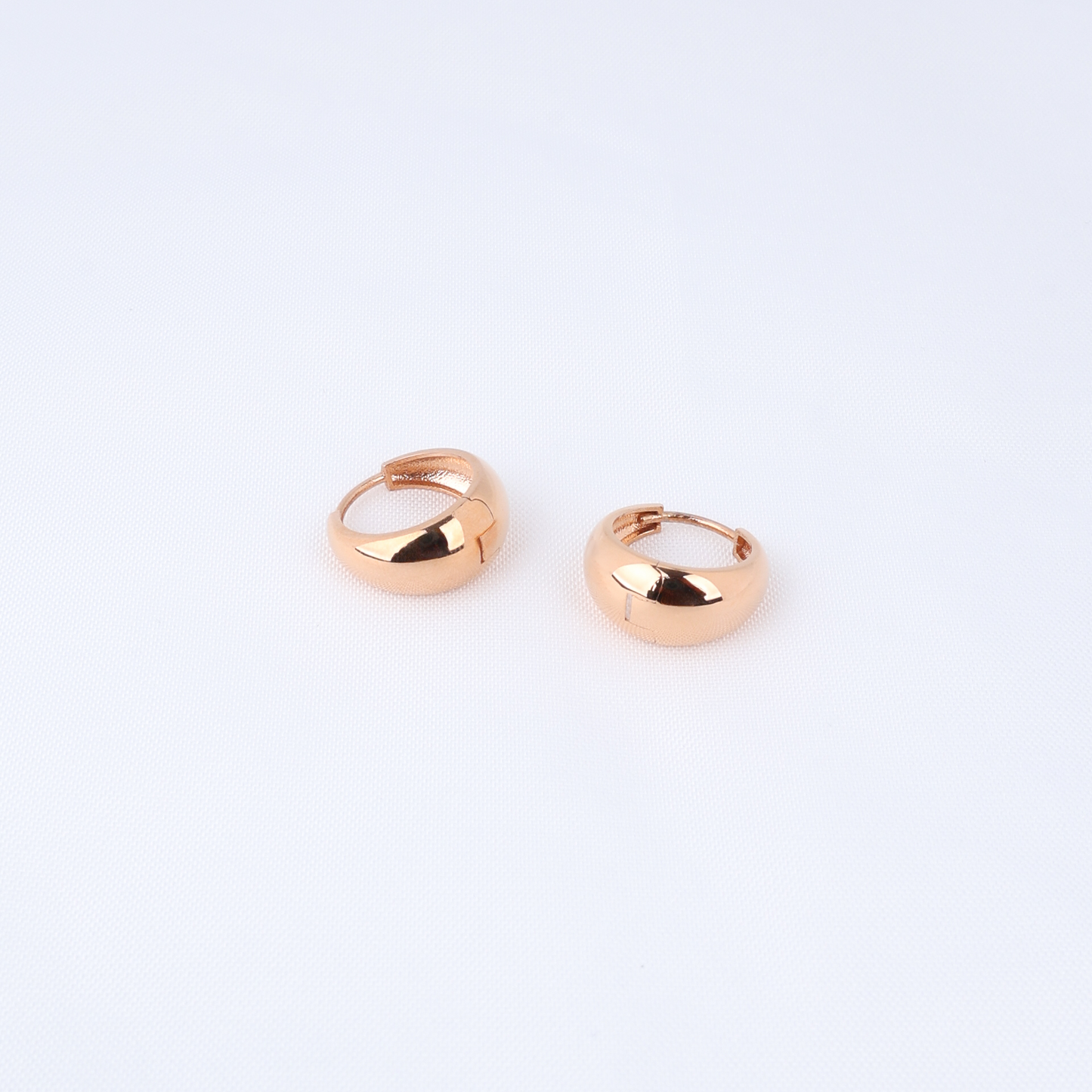 Tapered Hoop Earrings