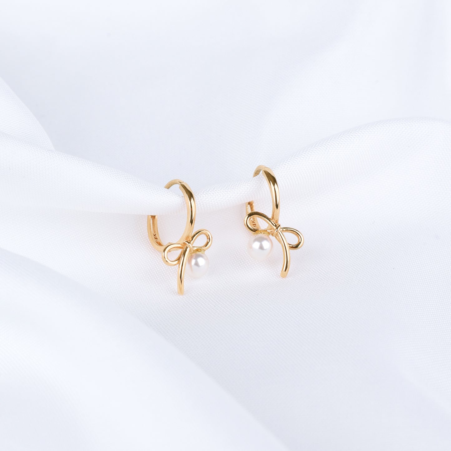 Ribbon Pearl Drop Earrings