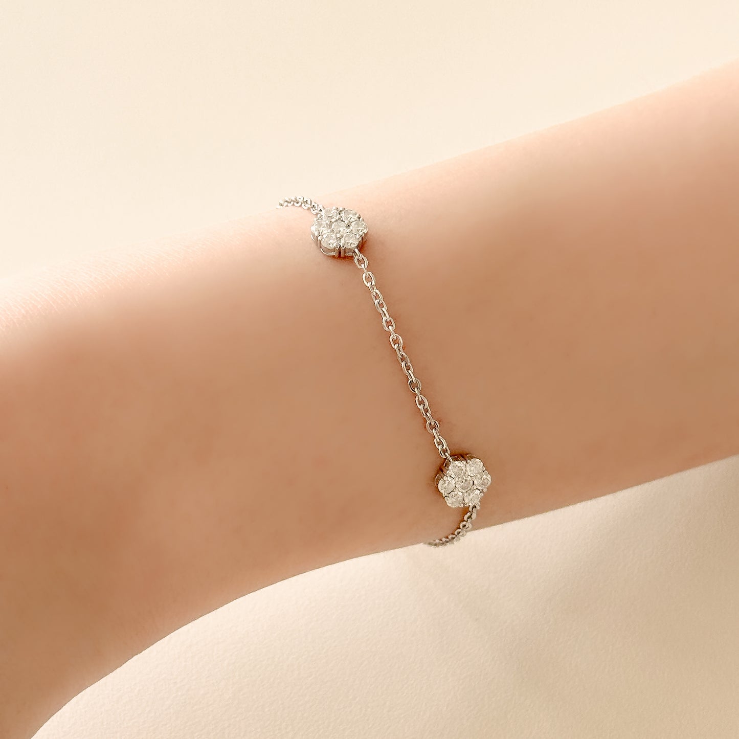 Hwaon Bracelet