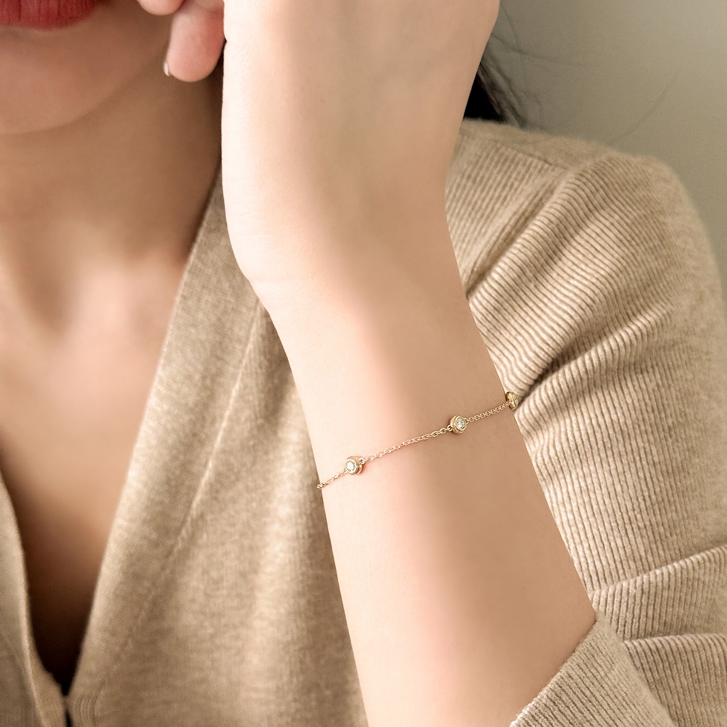 Lab Grown Diamond Bezel Bracelet, 5 Stones