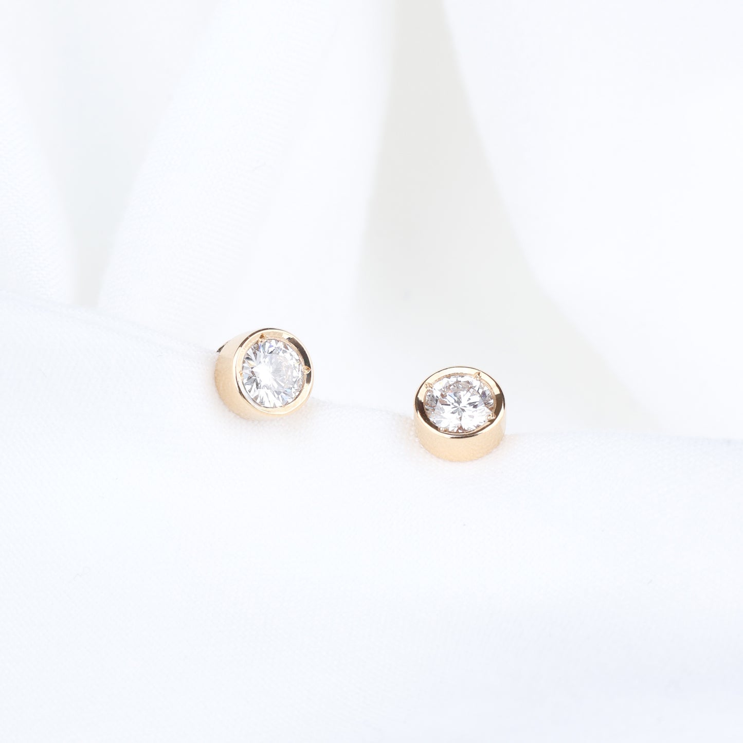 0.3ct Lab Grown Diamond Bezel Stud Earrings