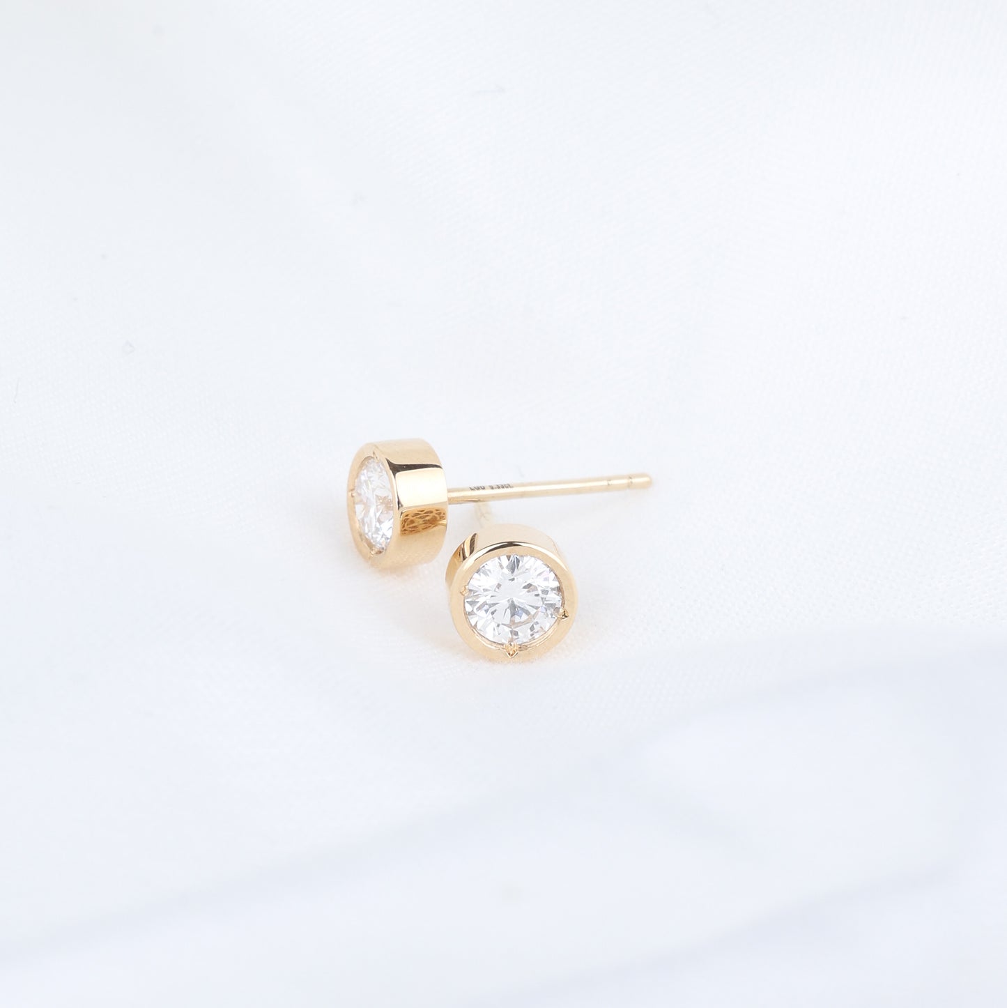 0.3ct Lab Grown Diamond Bezel Stud Earrings