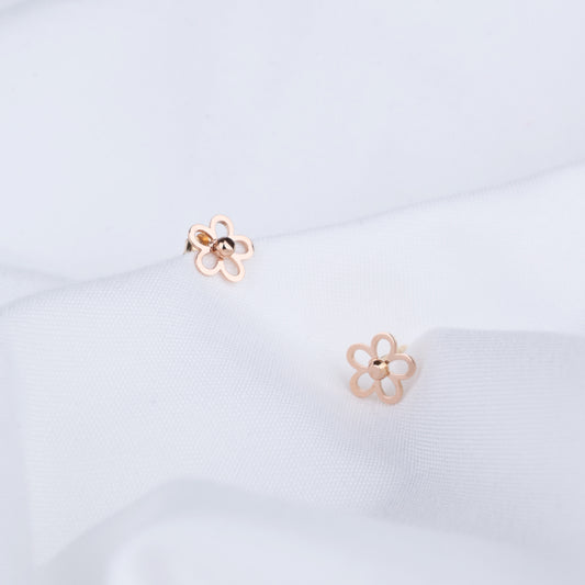 Bloom Fleur Stud Earrings
