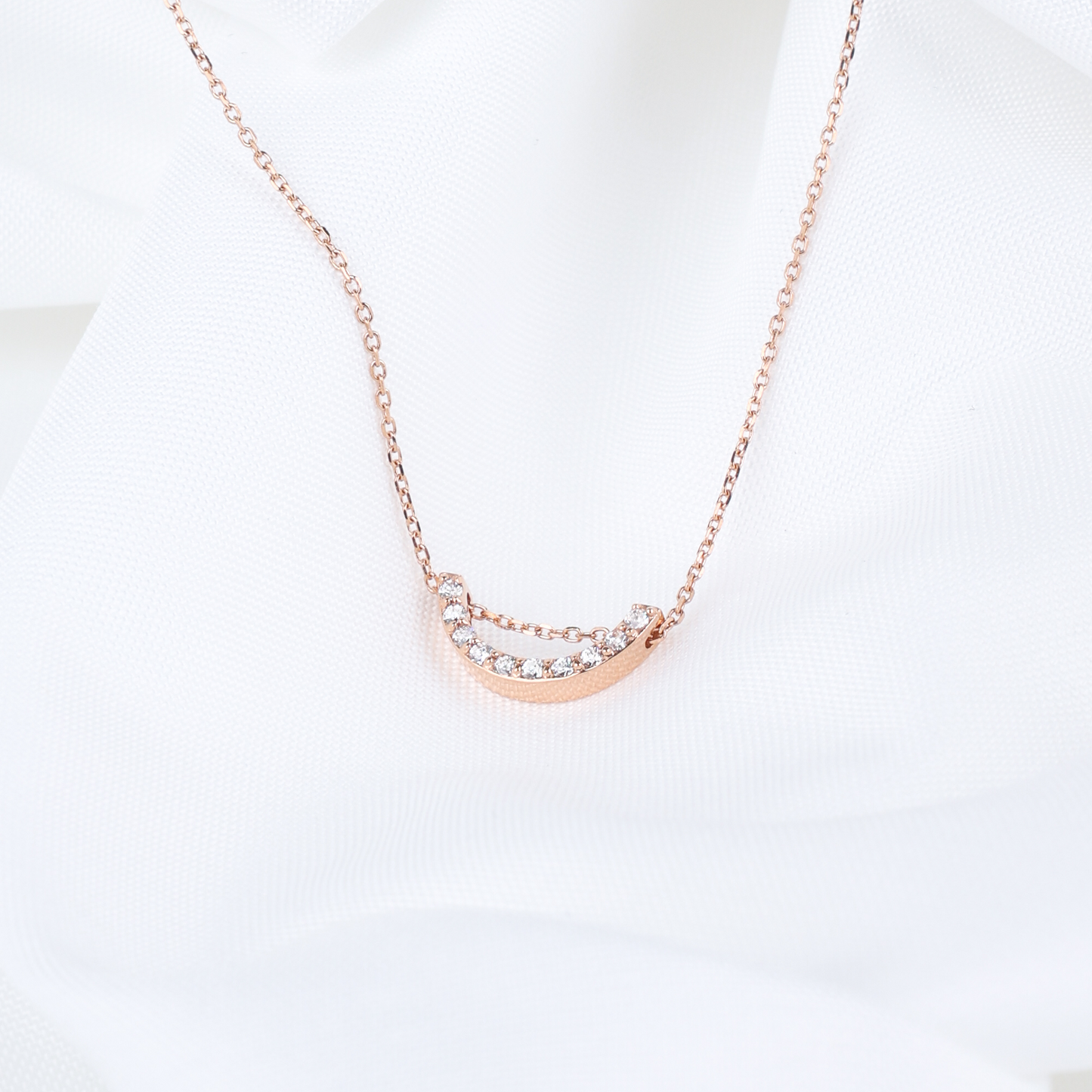 Luna Sparkle Necklace