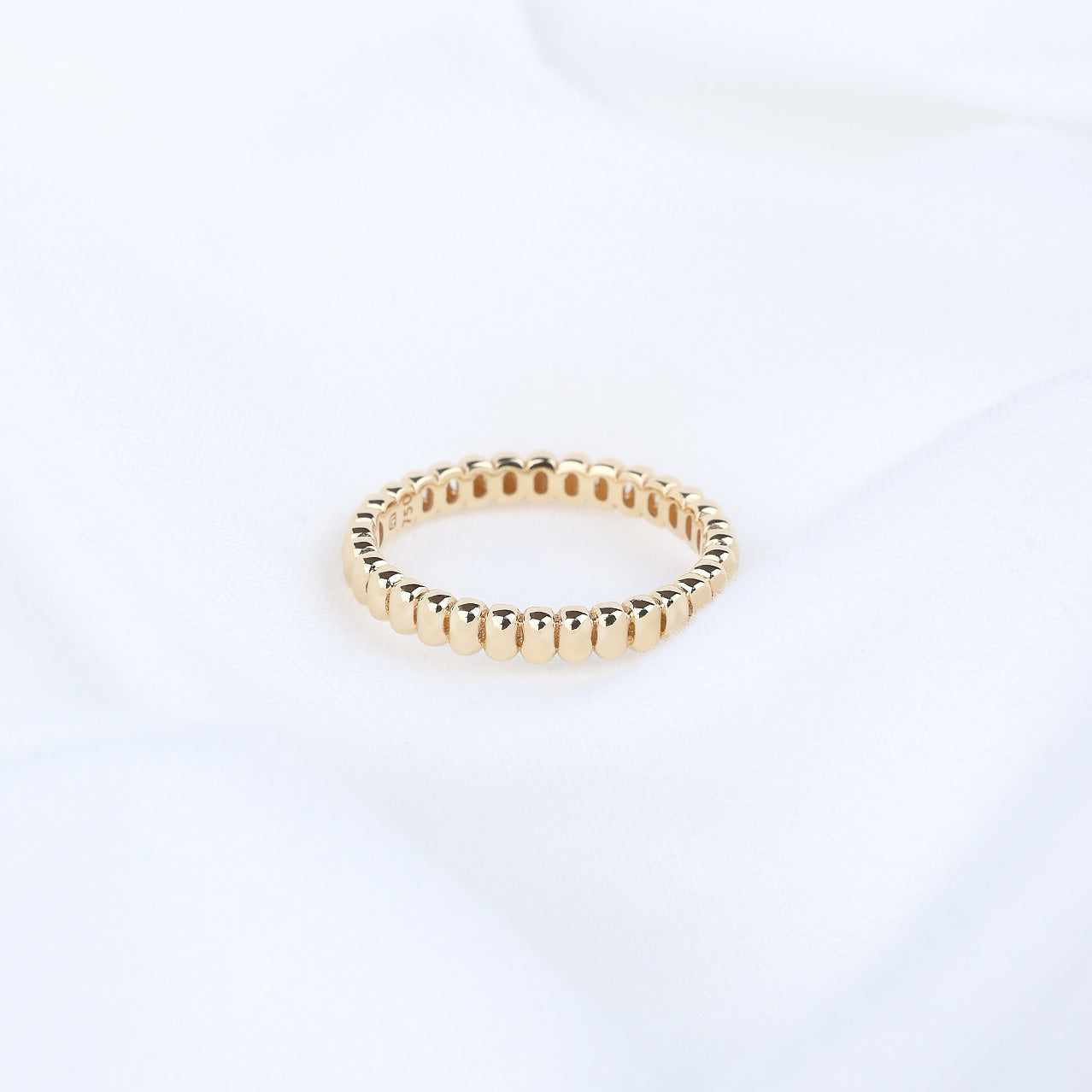 Puff Ribbed Ring